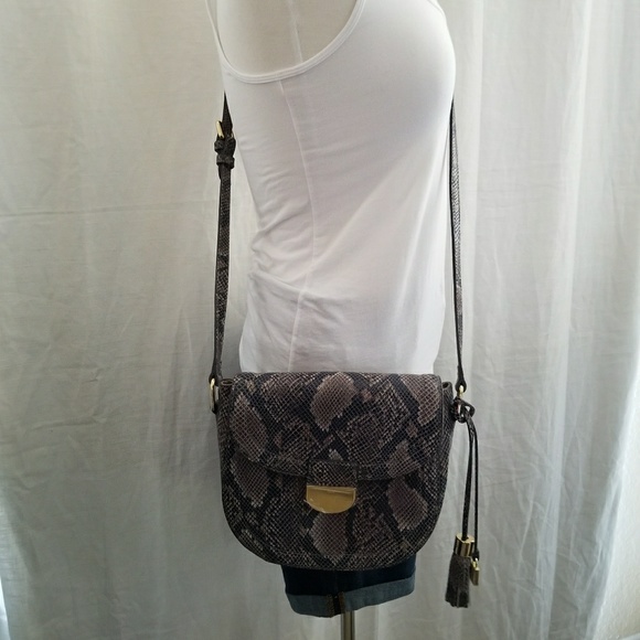 G.I.L.I  Black Python Saddle Bag - Picture 2 of 7